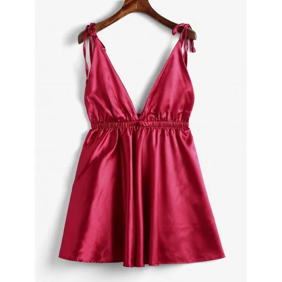 Women'S Maroon Backless Satin Tie Shoulder Sleepwear Dress. Sm-191