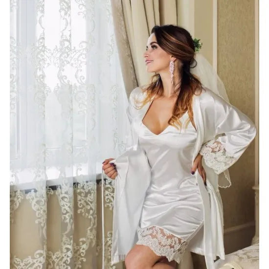 Women'S White Silk Cami And Robe Set Rid