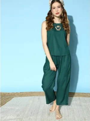 Women's Green Sleeveless Solid Pyjama Sleepwear Set. Nb-137